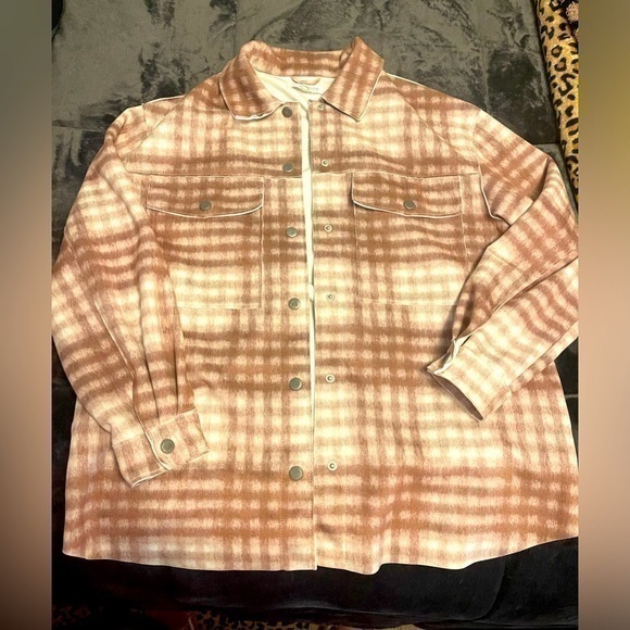 Workshop Button Jacket Size Small NEW